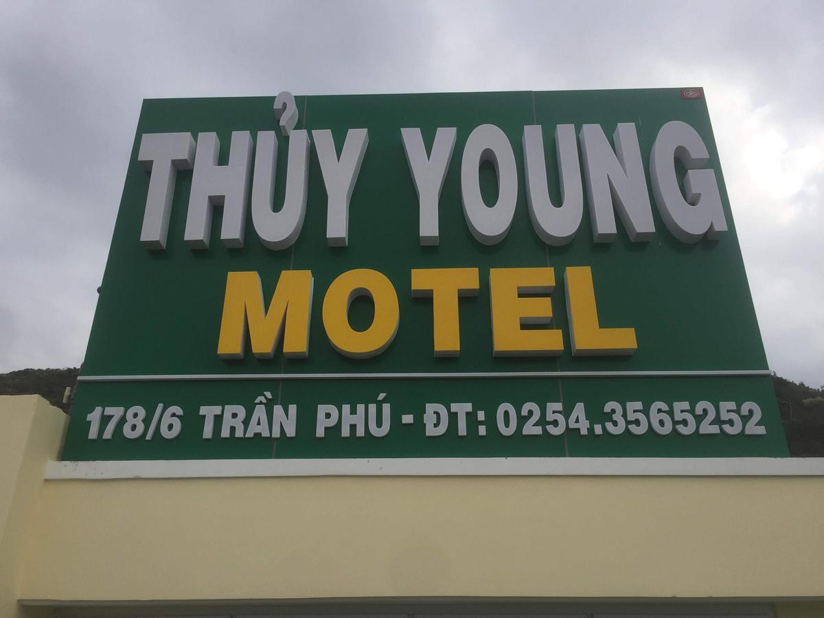 Khach San Thuy Young Ξενοδοχείο Βουνγκ Τάου Εξωτερικό φωτογραφία